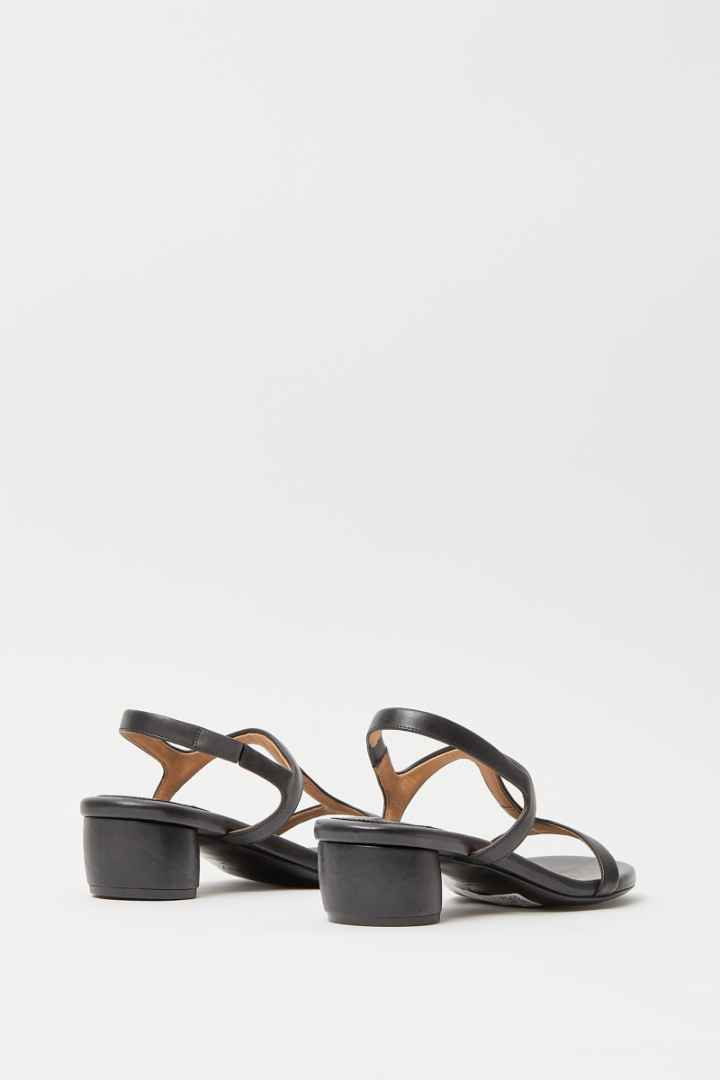Otto Sandal - Black