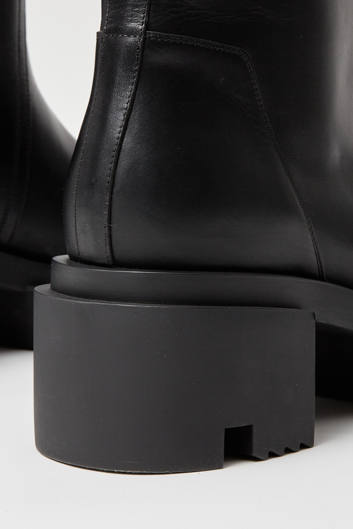 Pull On Bogun - Black