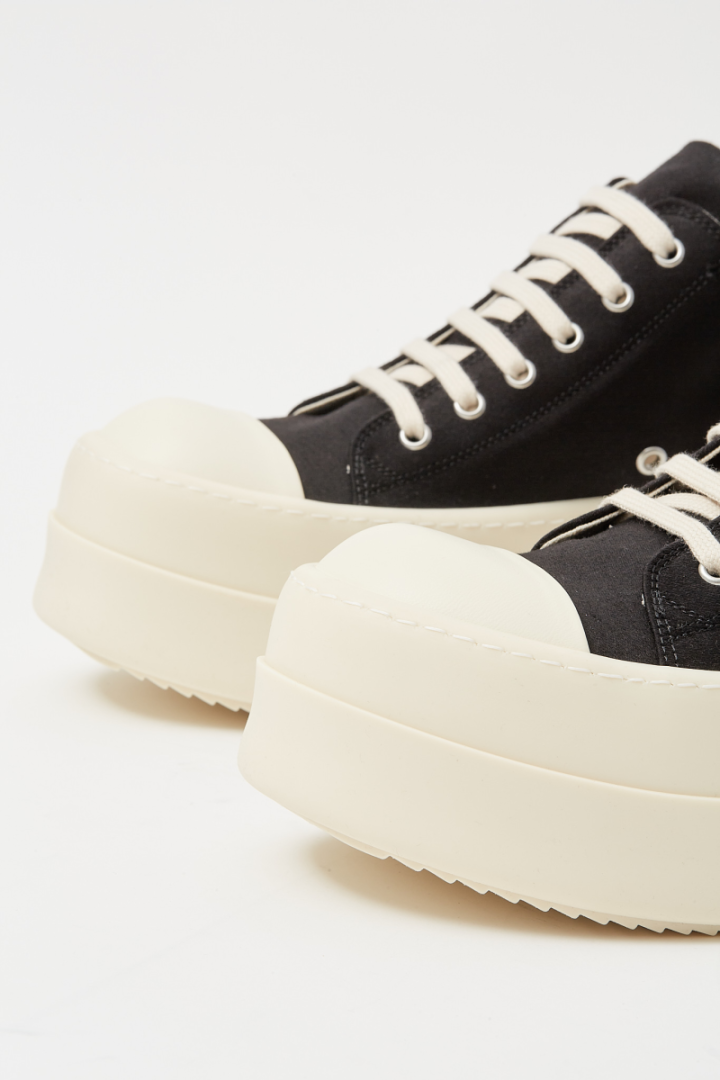Double Bumper Low Sneaks - Black/ Milk/ Milk
