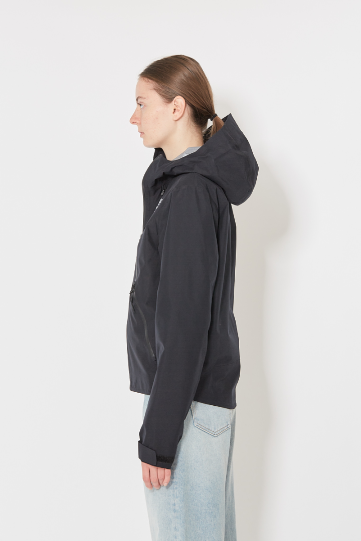 x Salomon Rain Jacket - Black