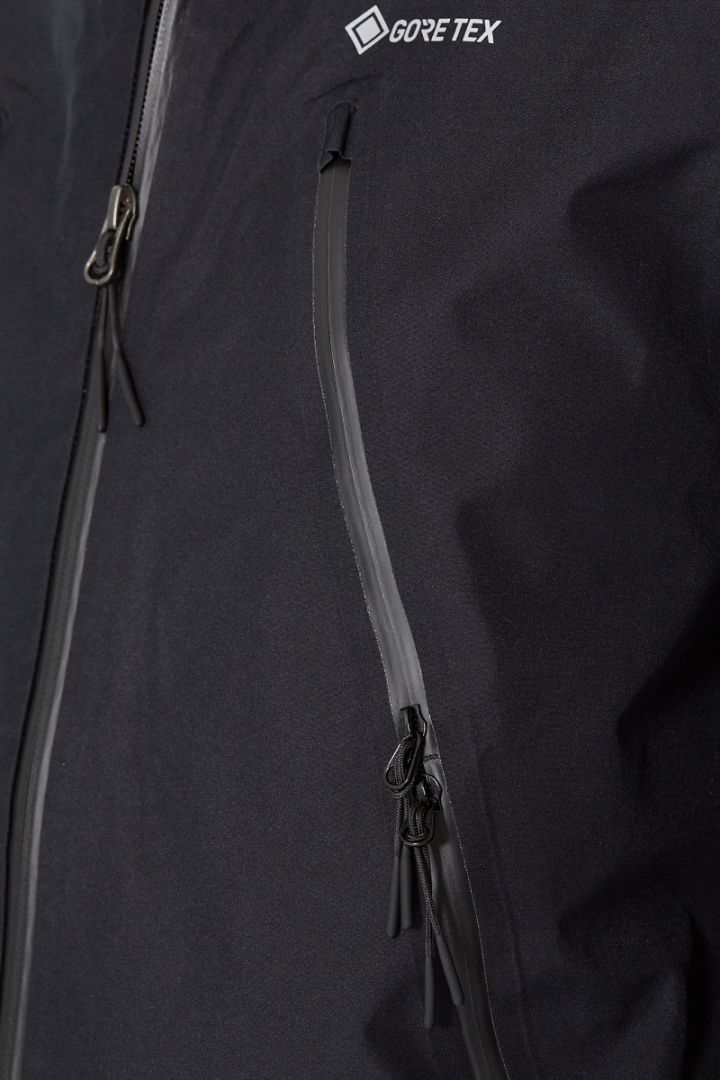x Salomon Rain Jacket - Black