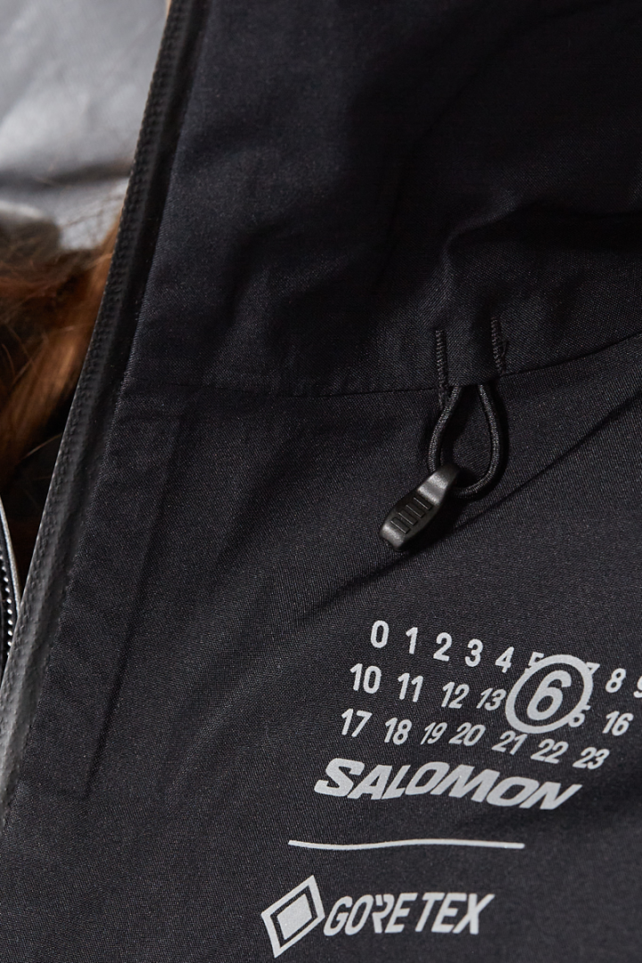 x Salomon Rain Jacket - Black