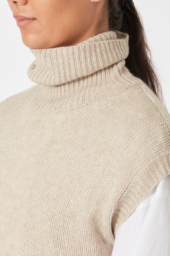 Mole Vest - Light Brown Mole Vest - Light Brown