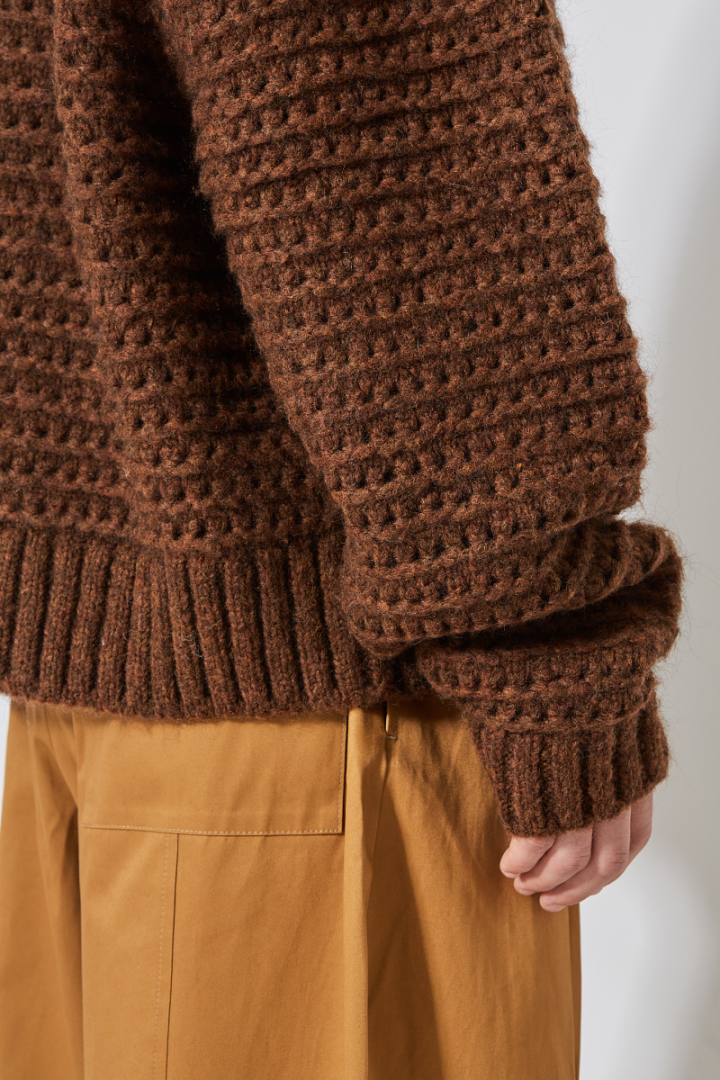 Hatchi Knit - Brown