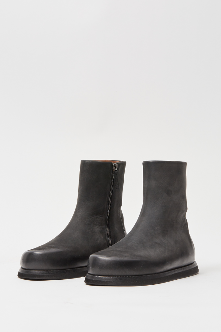 Tronchetto Boots - Black
