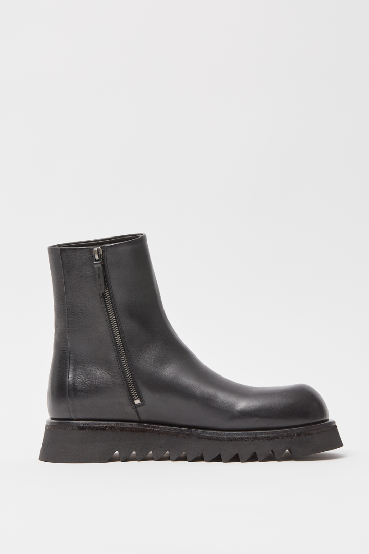 Tronchetto Boots - Black