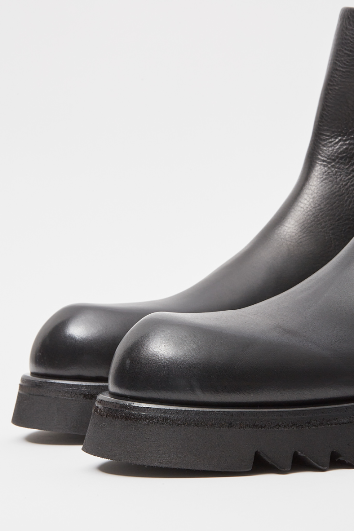Tronchetto Boots - Black