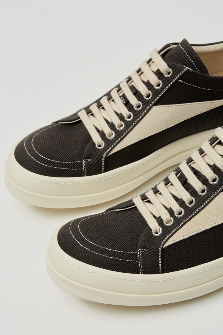 Vintage Sneaker - Washed Black/Off White