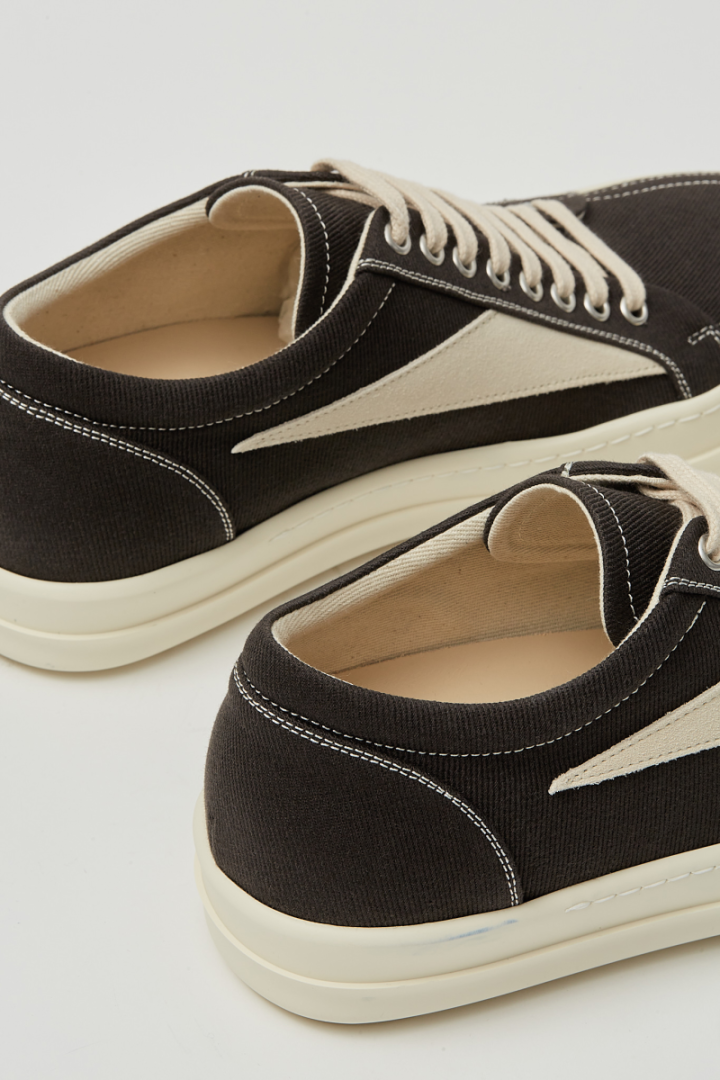 Vintage Sneaker - Washed Black/Off White