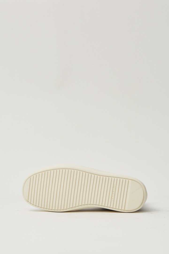 Sneaks - Black/Off White