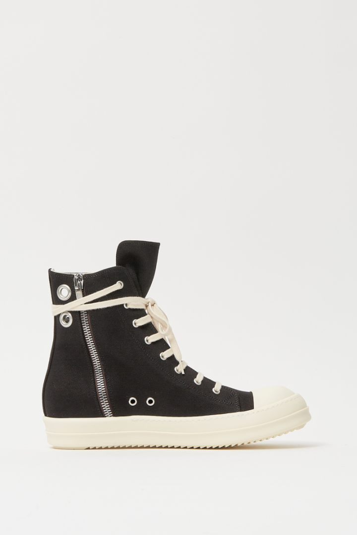 Sneaks - Black/Off White