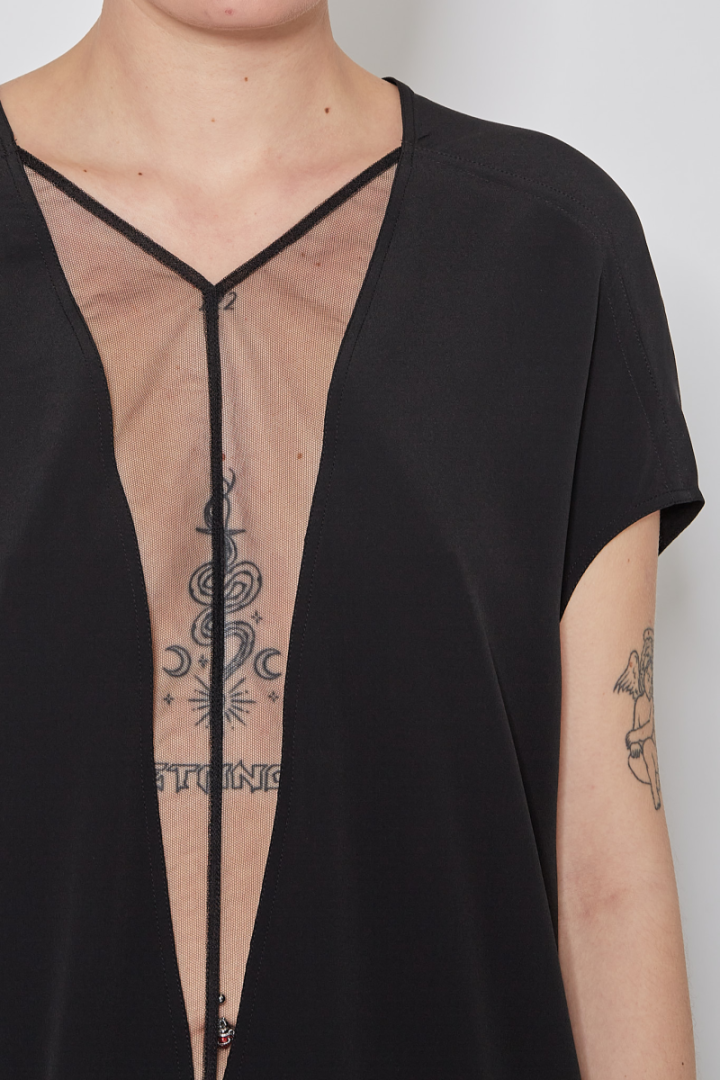 V Island Top - Black