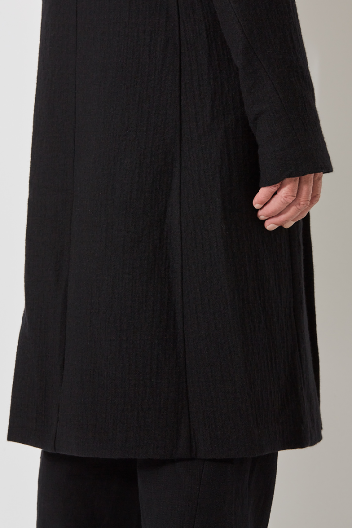 Vertical Pocket Fittet Coat w/Zip - Black