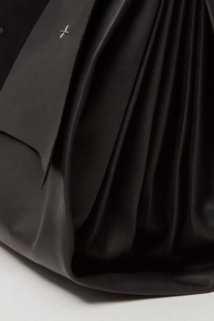 Medium Expandable Accordion Bag - Black