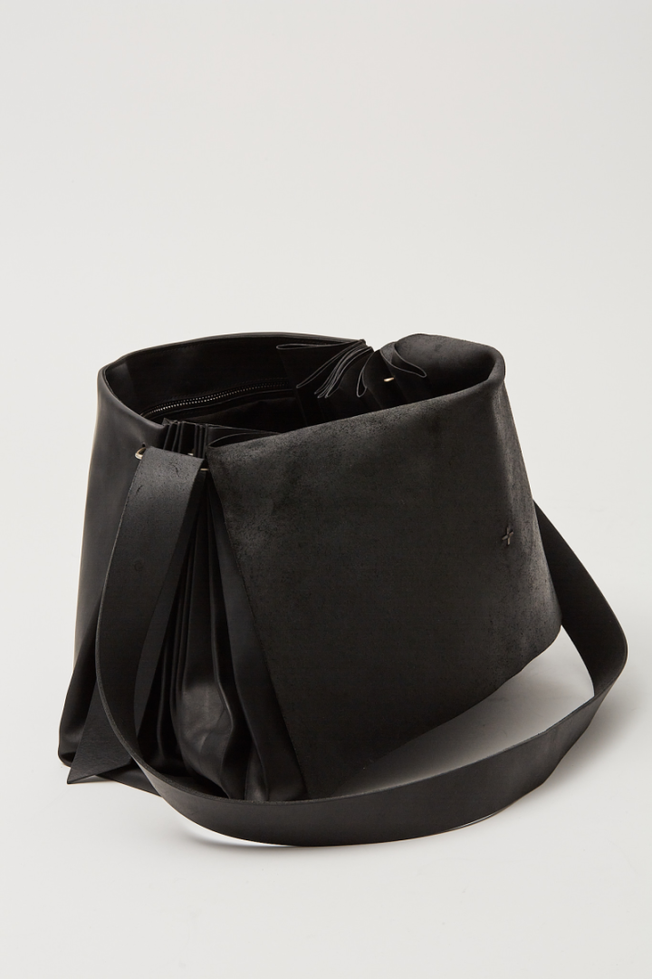 Medium Expandable Accordion Bag - Black