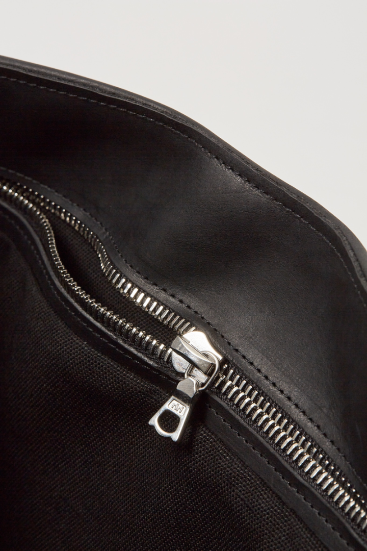 Medium Expandable Accordion Bag - Black