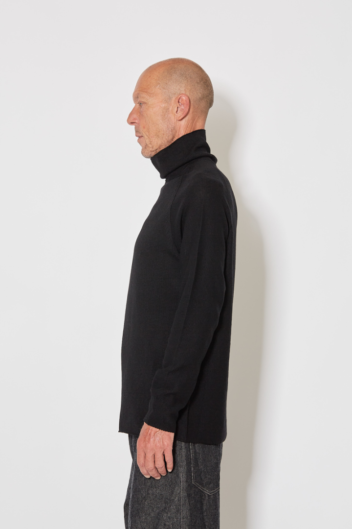High Neck Pullover - Black High Neck Pullover - Black