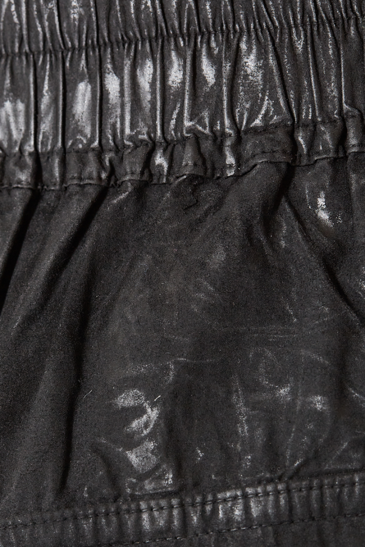 Geth Belas - Off Black