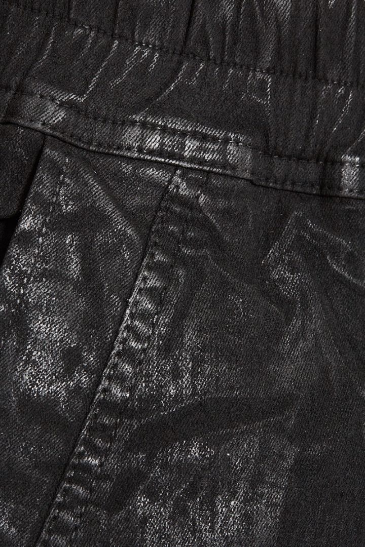 Mastodon Cut - Off Black