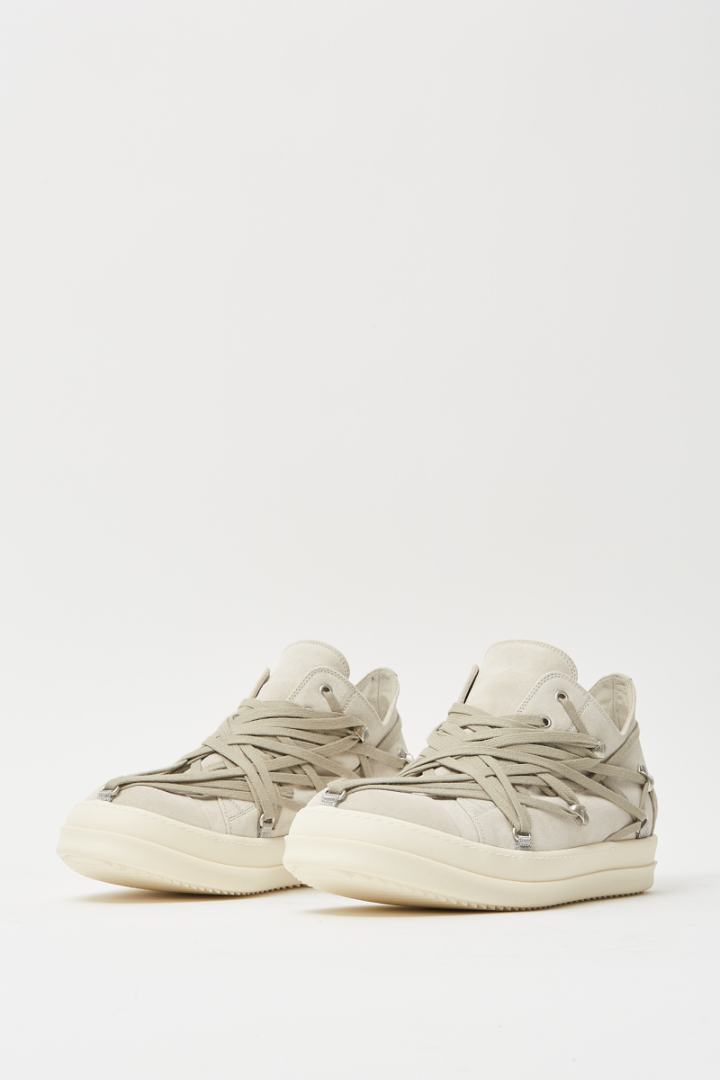 Megalaced Low Sneaks - Off White