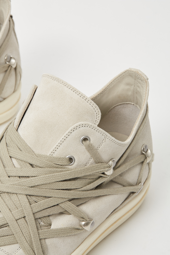 Megalaced Low Sneaks - Off White