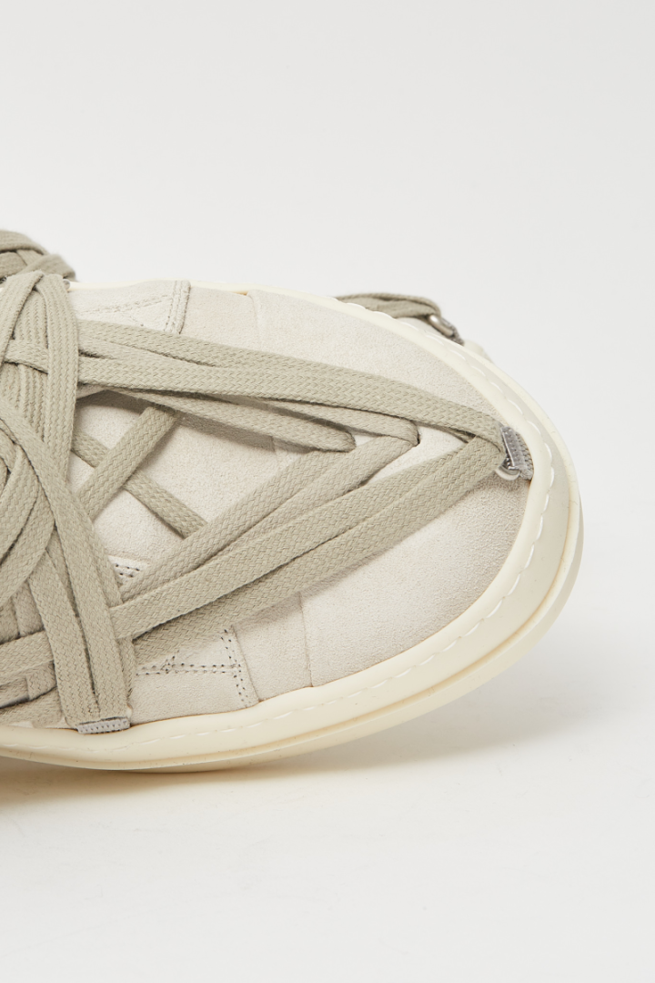 Megalaced Low Sneaks - Off White