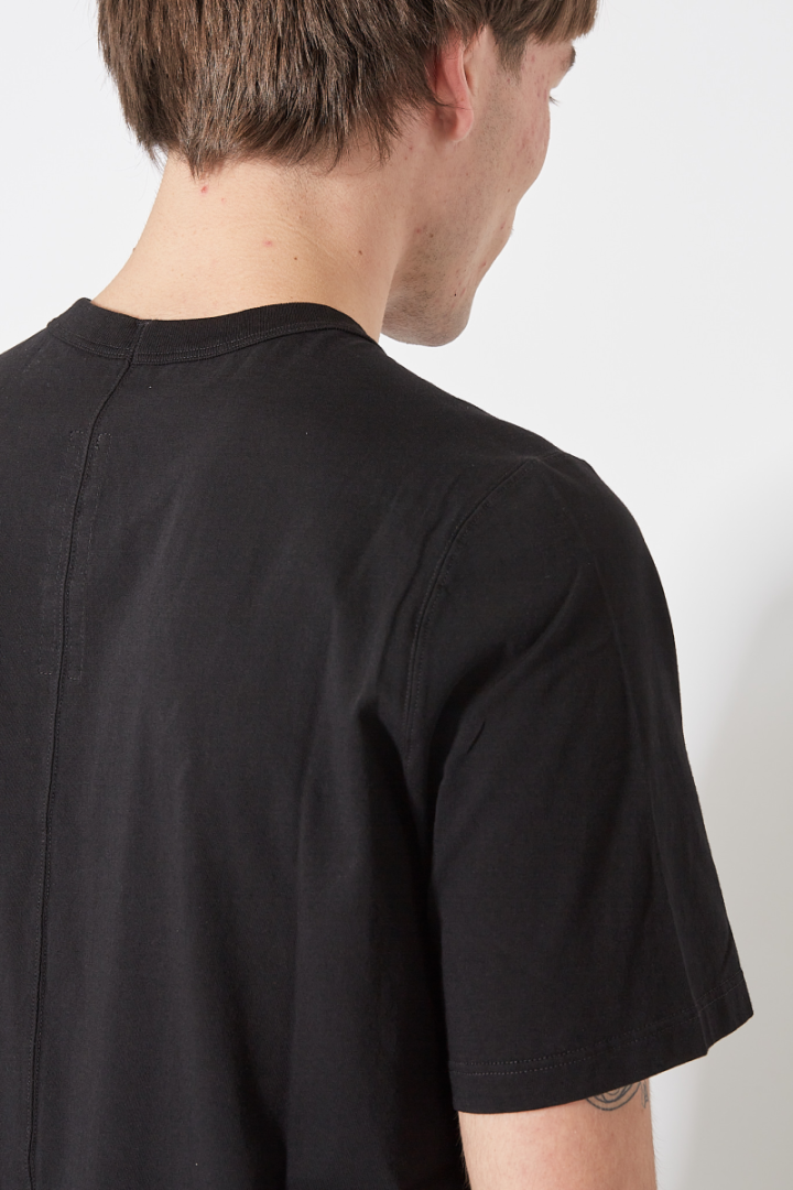 Level T - Black