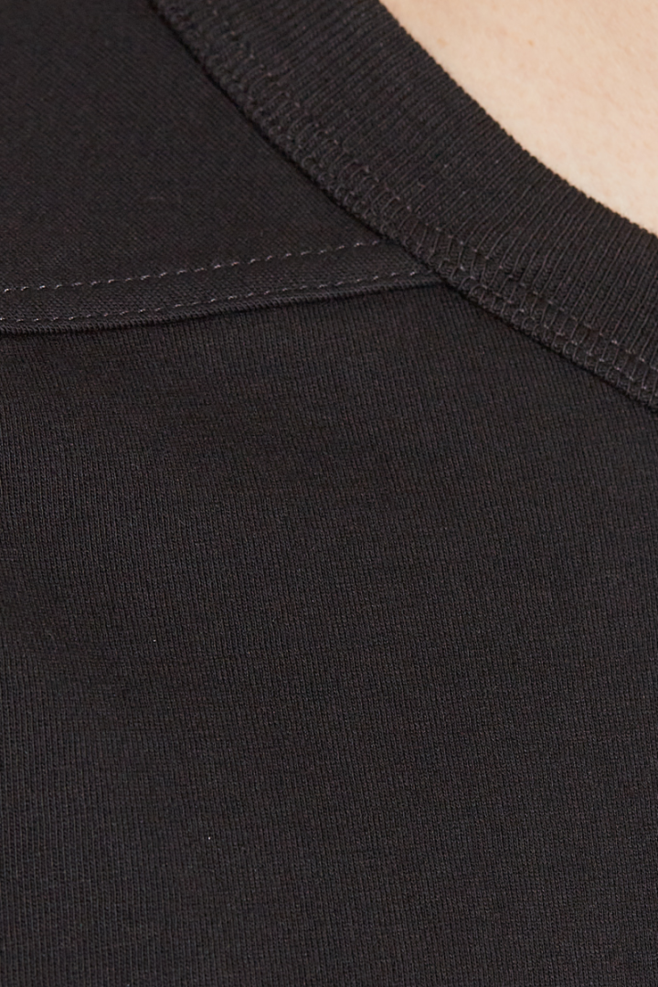 Level T - Black