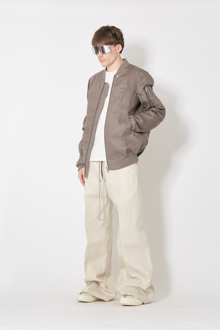 Brad T - Off White