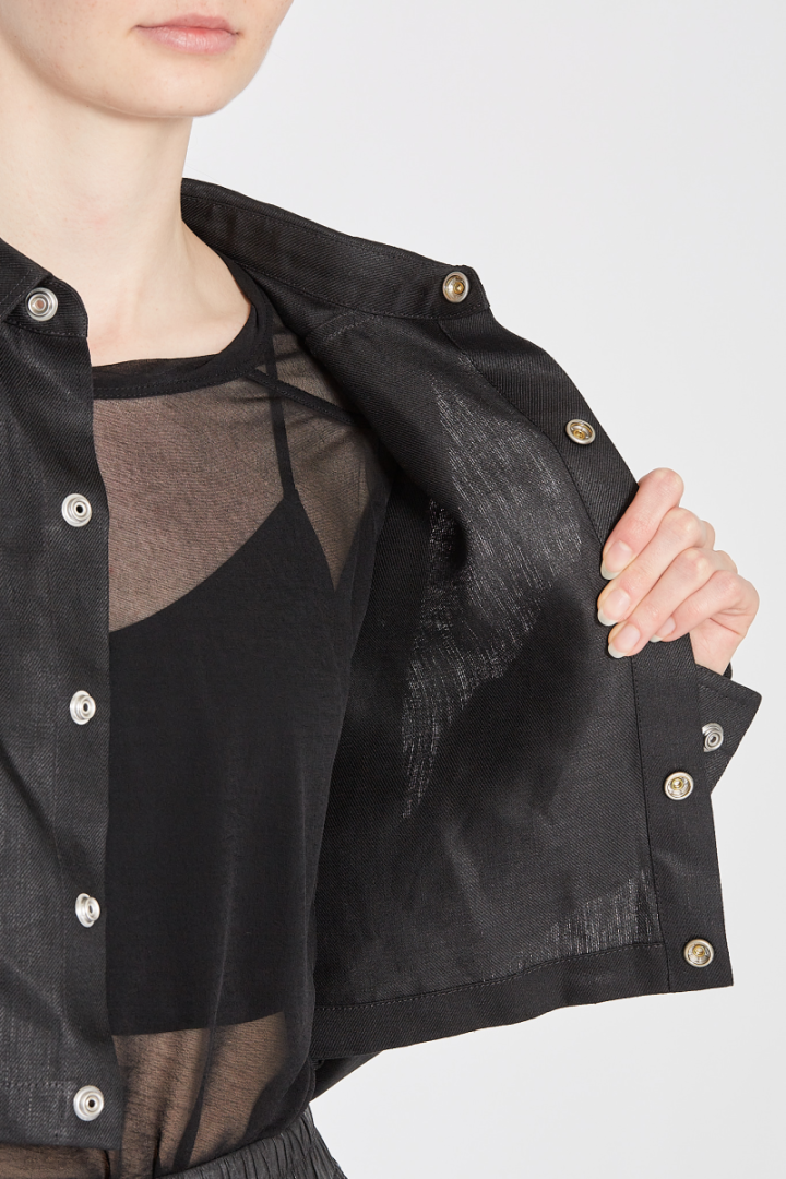 Cropped Outershirt - Black