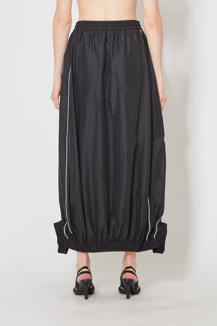 Fuseau Track Skirt - Black