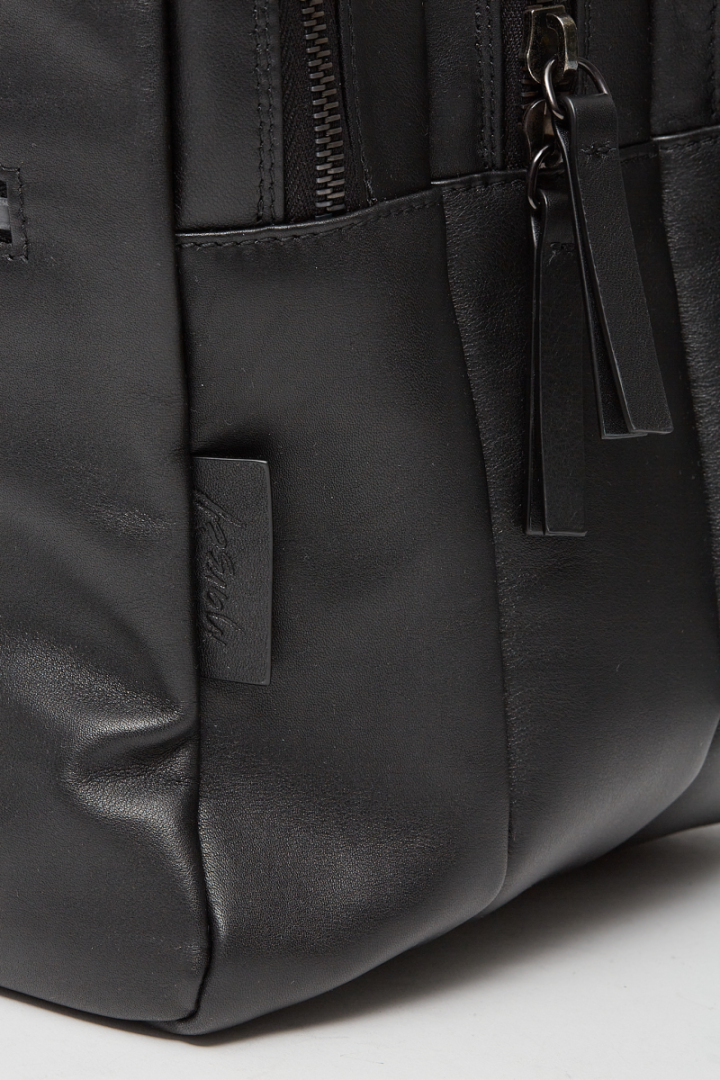 Triparto Backpack - Black