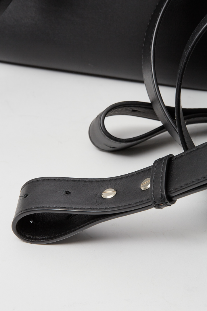 Bisaccia Handbag - Black Bisaccia Handbag - Black