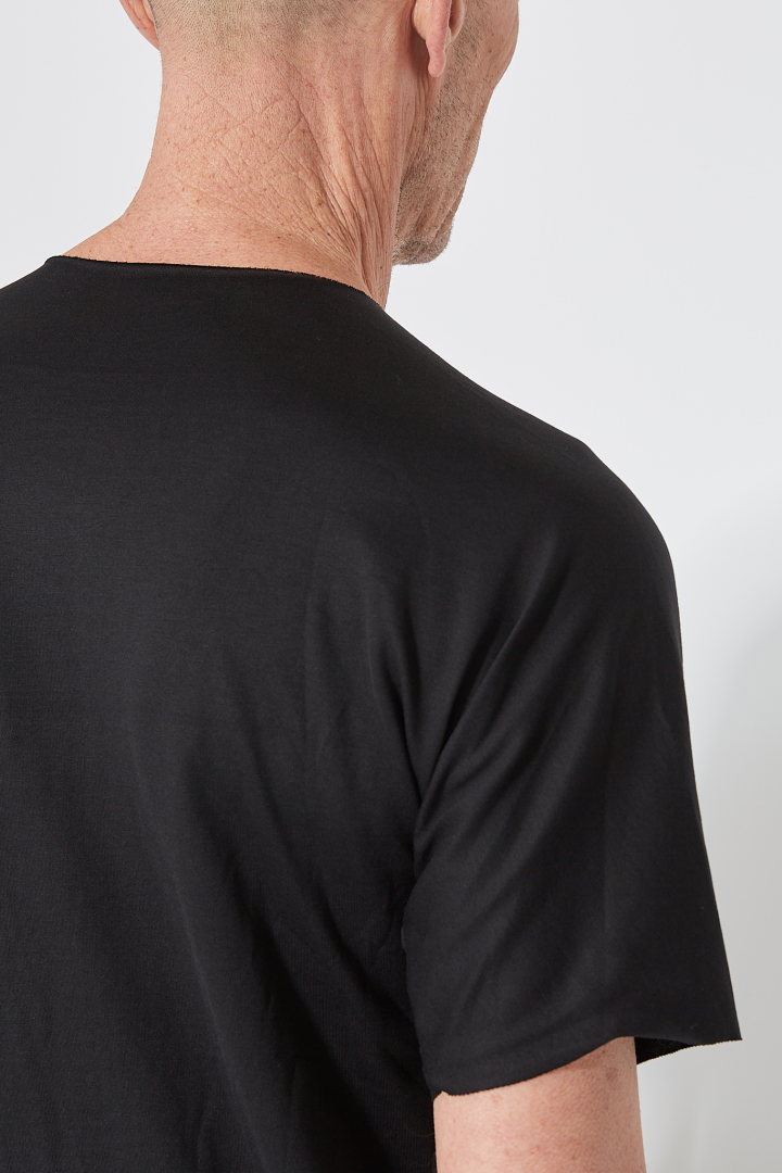 One Piece Short Sleeve T-Shirt - Black