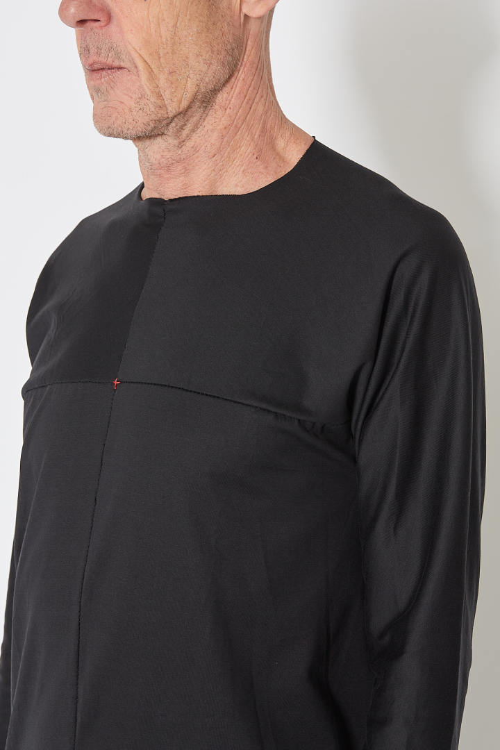 One Piece Long Sleeve T-Shirt - Black