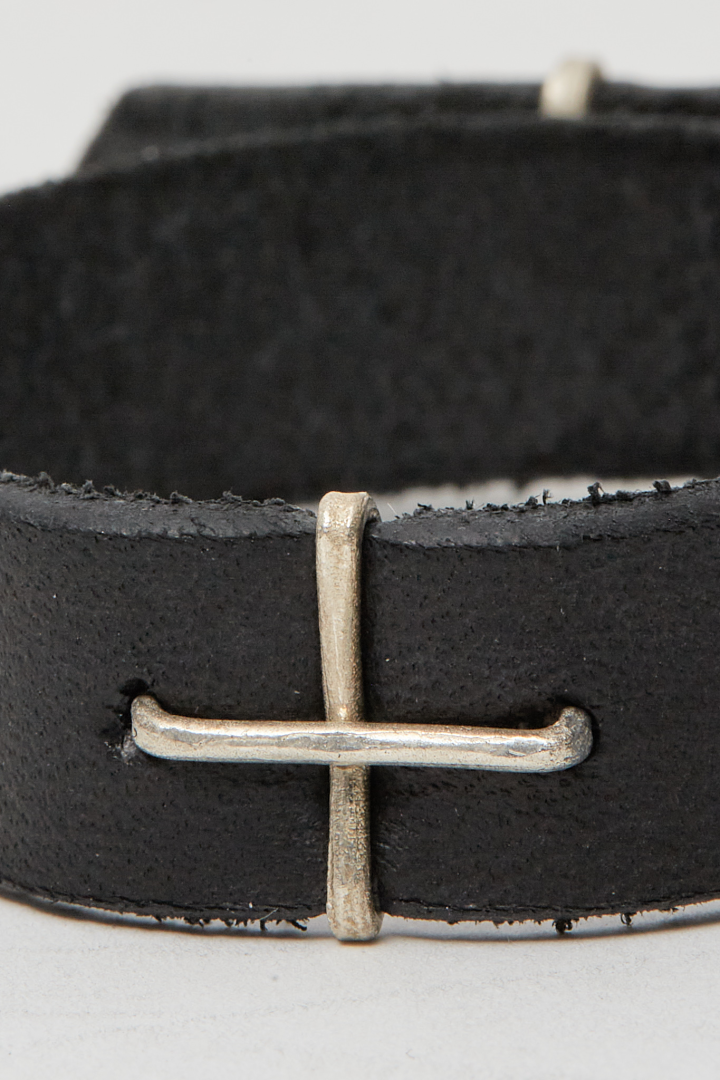 アクセサリー thin silver cross band m.a+ thin silver cross studded wrist band / A-F2BL1/GR2,0