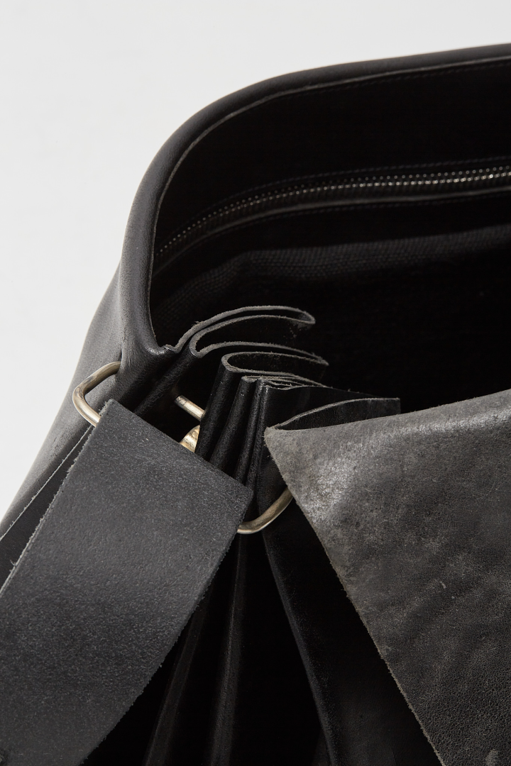 Small Expandable Accordion Bag - Black