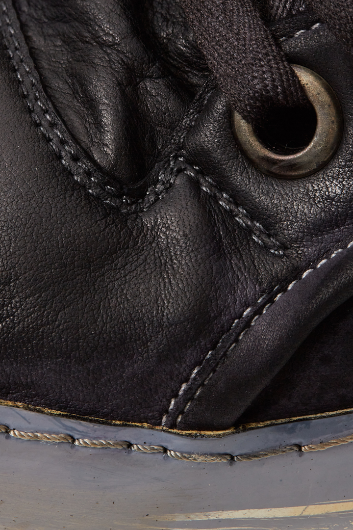 019 Classic Sneaker - Black/White 019 Classic Sneaker - Black/White