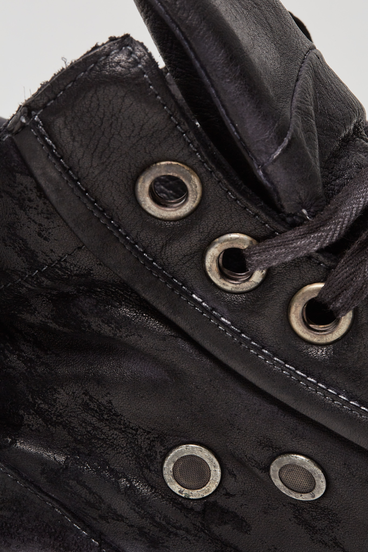 019 Classic Sneaker - Black/White 019 Classic Sneaker - Black/White