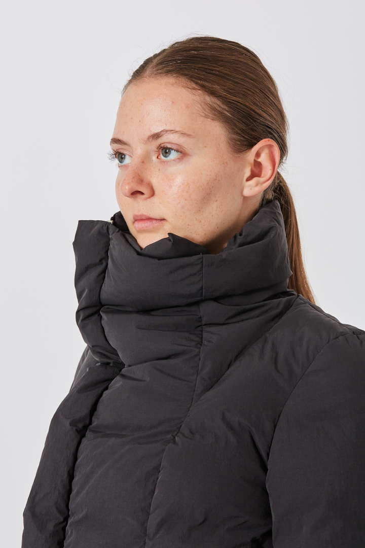 Naska Duvet Down Jacket - Black