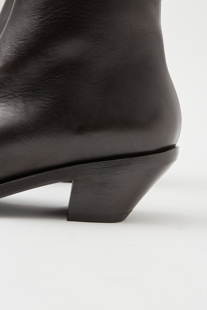 Stuzzichello - Dark Brown