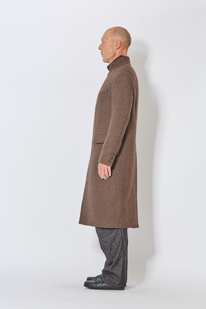 Clergy Coat Limited 12 - Marron Clergy Coat Limited 12 - Marron