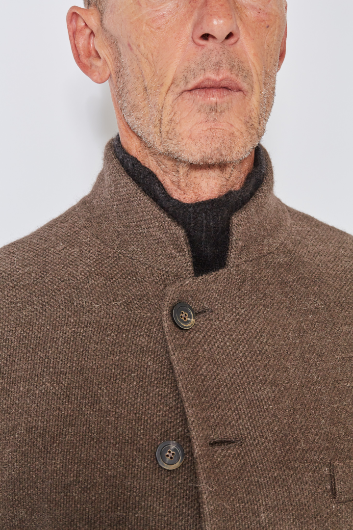 Clergy Coat Limited 12 - Marron Clergy Coat Limited 12 - Marron