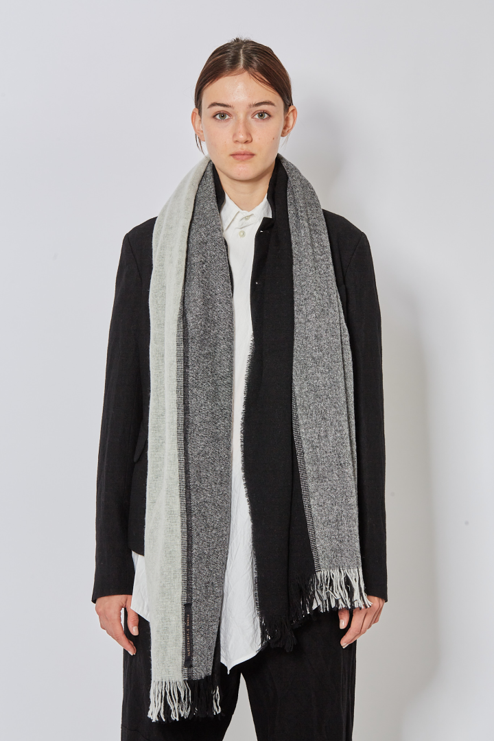 Quadruple Scarf - Mono