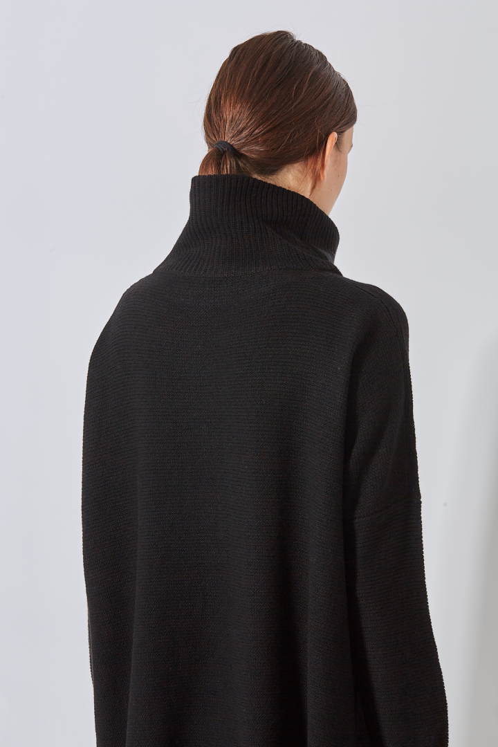 Oversized Turtle Neck Pullover - Black Oversized Turtle Neck Pullover - Black
