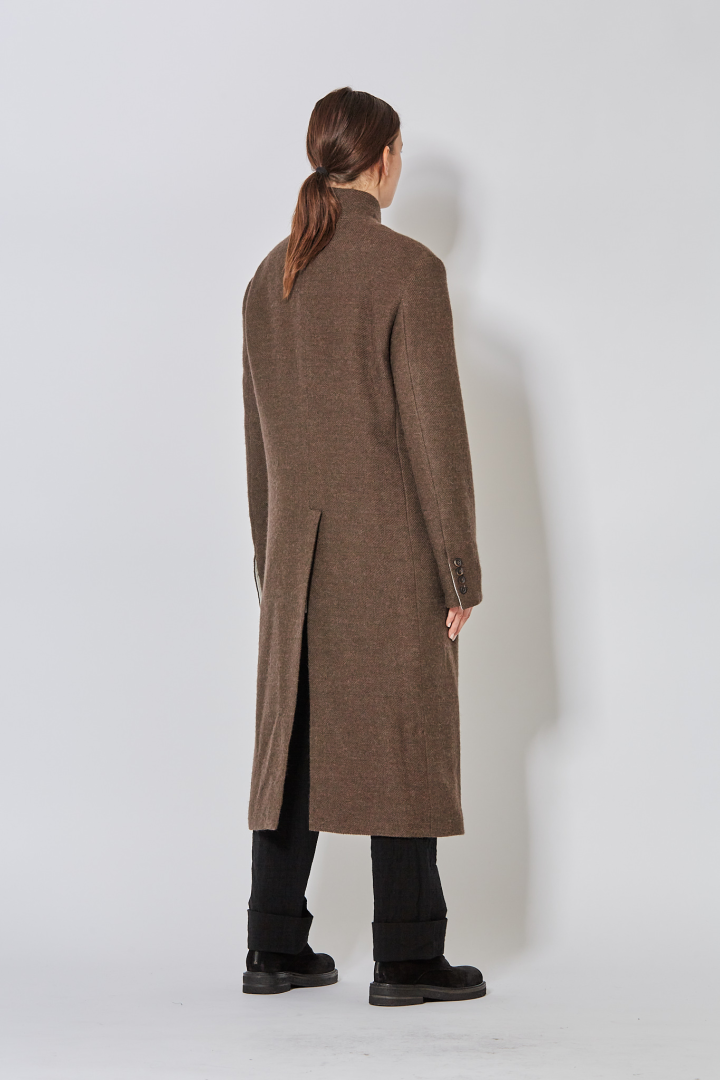 Clergy Coat Limited 12 - Marron Clergy Coat Limited 12 - Marron