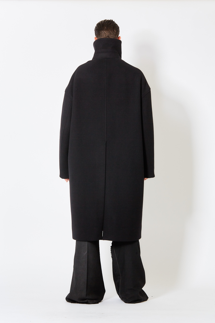 Dracucollar Coat - Black