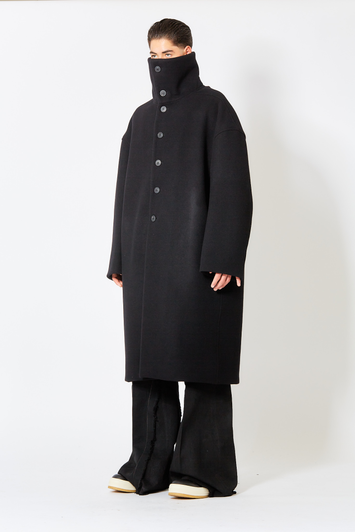 Dracucollar Coat - Black
