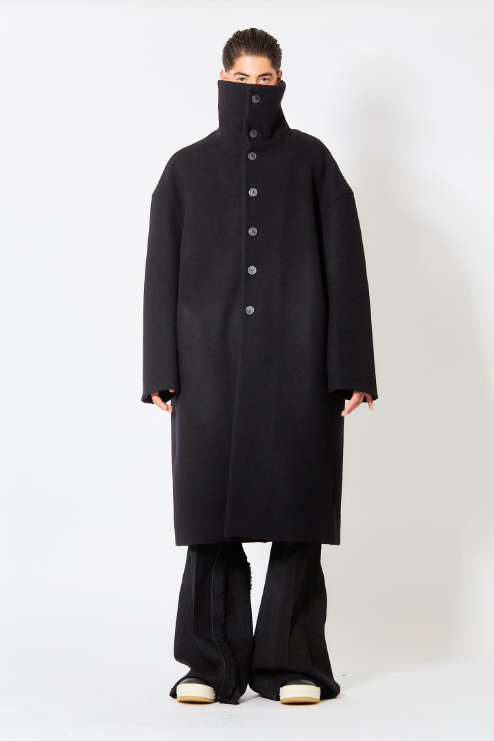 Dracucollar Coat - Black