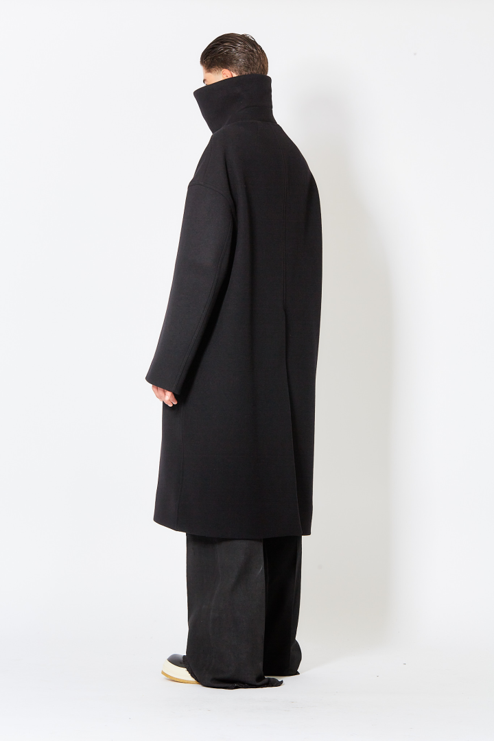 Dracucollar Coat - Black